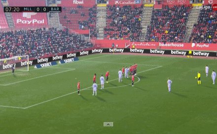 1641160806046051784.gif