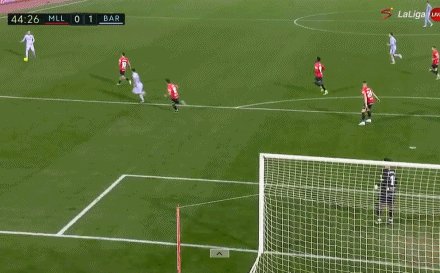 1641160808945086107.gif